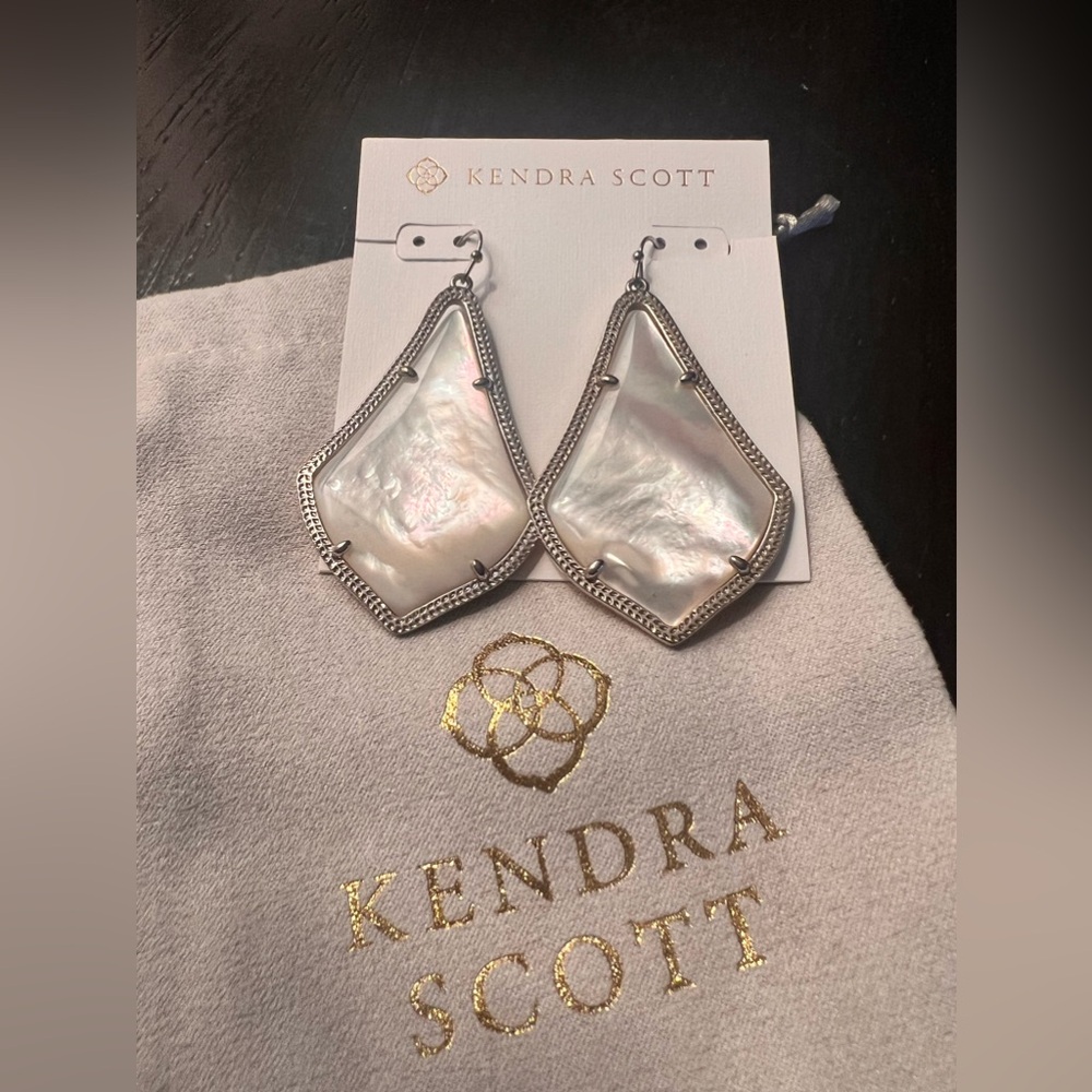 Kendra Scott Alex earrings